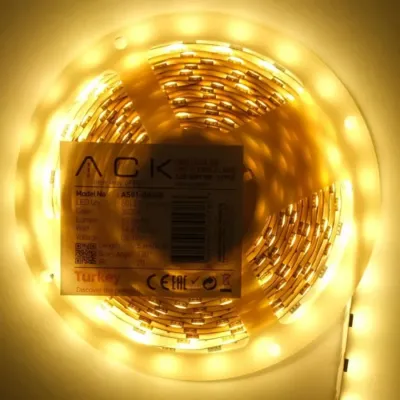 ACK AS01-00300 Üç Çip 12V 60 Ledli Şerit Led 3000K Günışığı - 1