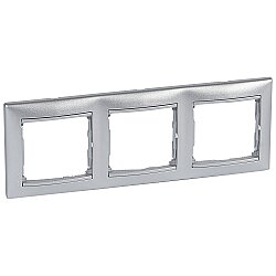 Legrand 770153 3’lü Çerçeve Yatay/Dikey, Alüminyum - 1