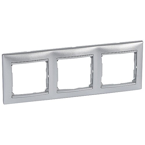 Legrand 770153 3’lü Çerçeve Yatay/Dikey, Alüminyum - LEGRAND
