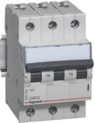 Legrand - 403345 3x32 Amper 4,5kA C Tipi Xs3 Otomatik Sigorta - 1
