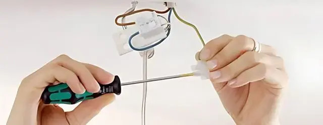 Avize Nasıl Takılır? Nasıl Sökülür?