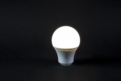 Cata 10w Sese Duyarlı Led Ampul (Beyaz Işık) CT-4275 - Cata (1)