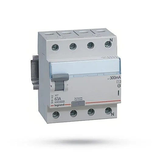 Legrand 403194 4x63A 300 mA XC3 Kaçak Akım Rölesi - 1