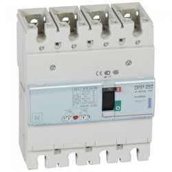 Legrand - 420279 DPX3 250 4P 250A 50kA Termik Manyetik Kompakt Şalter - Legrand